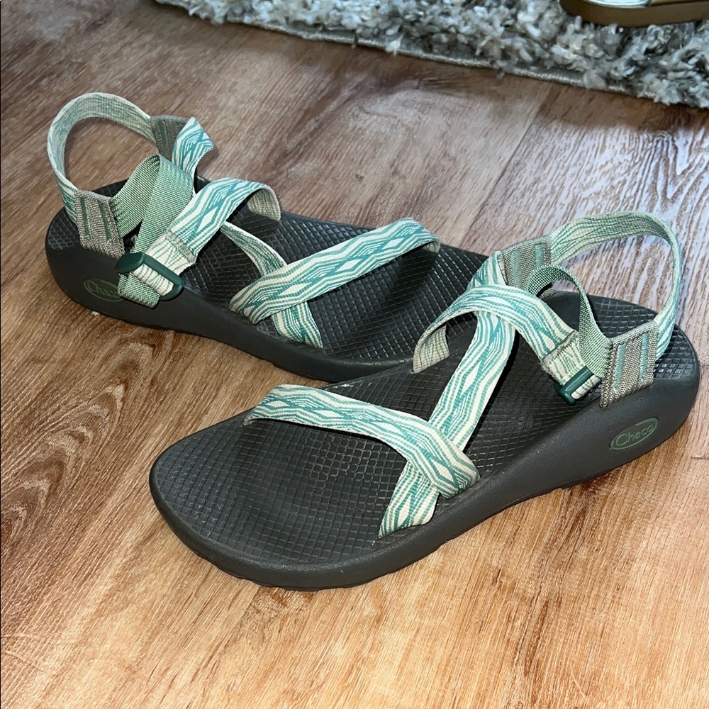 Chaco Women's Sandals - Mint green and white — size 8